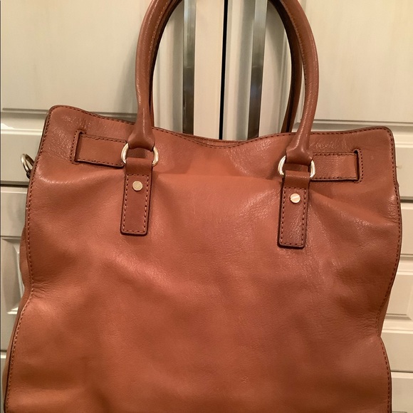 MK Large Hamilton Bag in Caramel - Picture 4 of 8